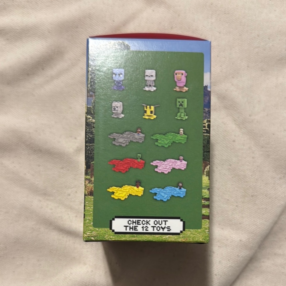 Minecraft Creeper Figure - Picture 4 of 6